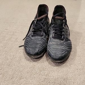 Boys Predator Cleats